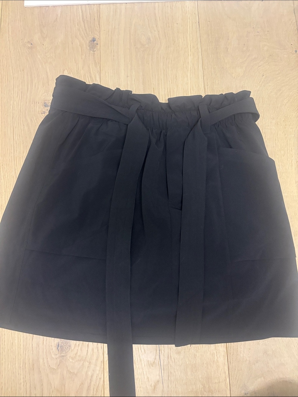 Athleta Black Paperbag Waist Mini Skirt with Self Tie